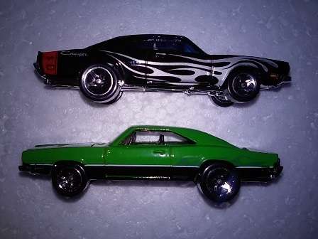 Hotwheels - Dodge Charger X2 - Black and Green - Loose