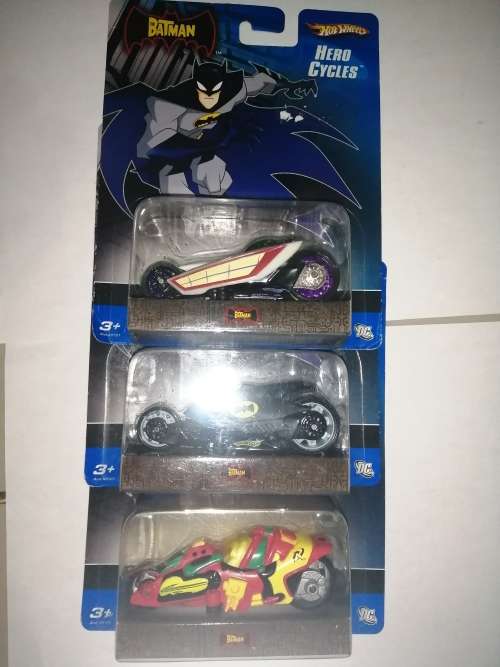 Hotwheels-Batman - Hero Cycles x 3