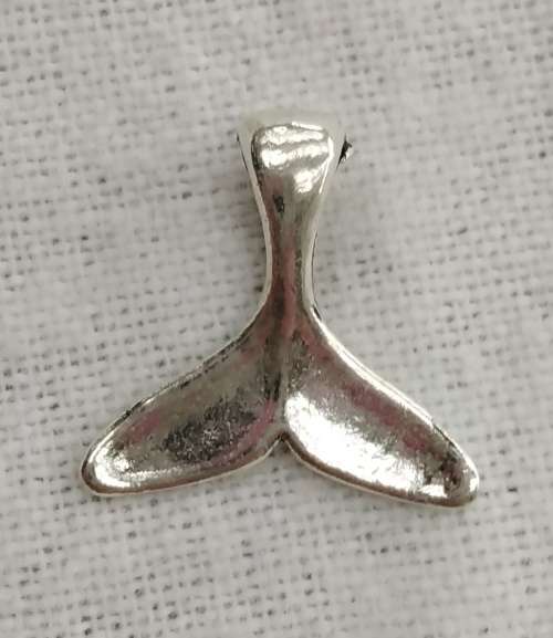 Whale Tail Charm / Pendant. 16mm x 15mm