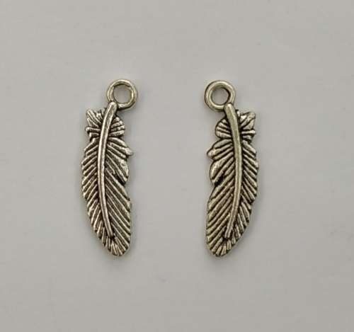 10 x Silver Feather Charms, detail on both sides. 23mm x 7mm, hole 2mm.