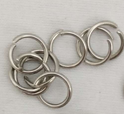 50 x Stainless Steel Jump Rings. 9mm x 1.2mm, inner diameter 7mm