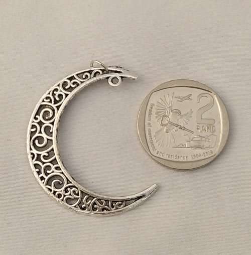 10 x Crescent Moon Pendants with Jump Ring, Silver Alloy 40mm x 30mm