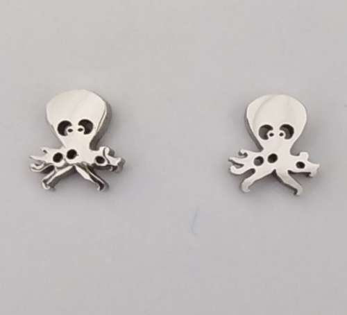 Stainless Steel Stud Earrings. 8mm x 7.5mm
