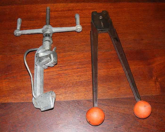 Strapping tools