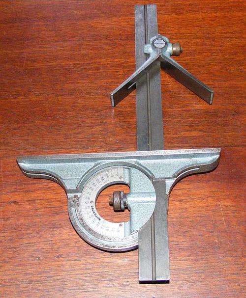Mitutoyo Combination square parts.( Protractor and centre-finder)