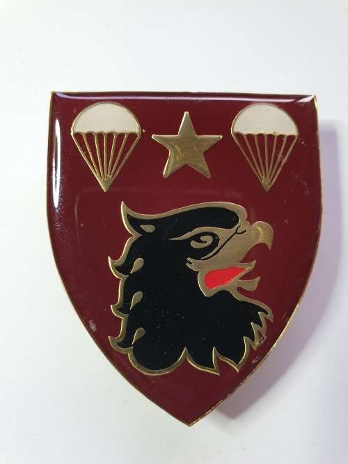 SADF Metal shoulder flash - 4 Parachute Battalion