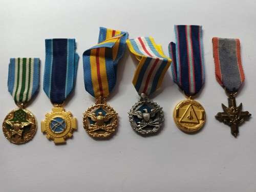 US miniature medal collection