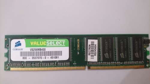 Corsair 256Mb DDR1-400 Desktop Memory