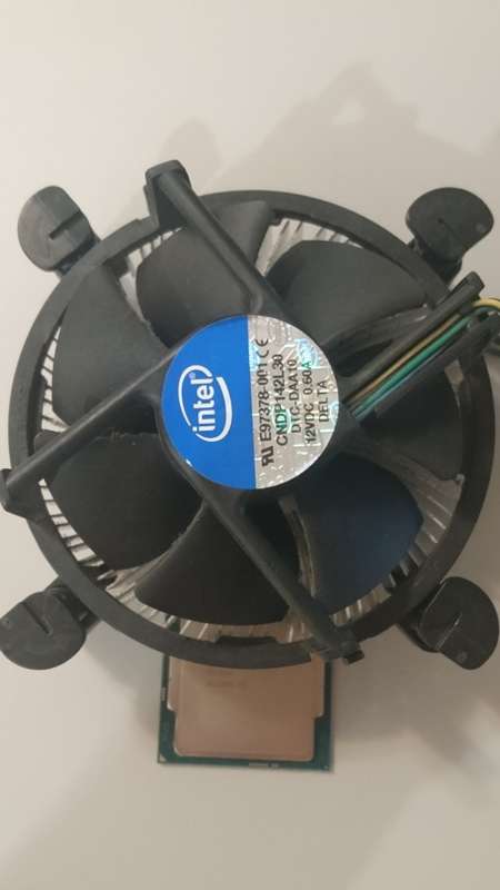 Intel i3 3.7 Ghz 4170 4th Gen CPU with Original Intel CPU fan