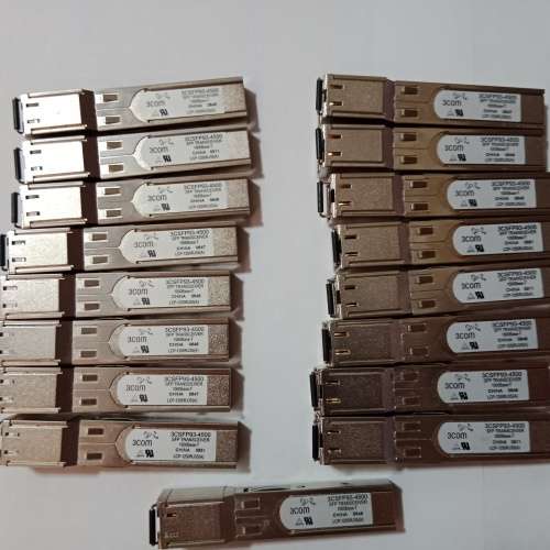 Transceiver Bulk lot with 3Com, Trendnet, Agilent. 1000 Base-T and Fibre Transcievers (44 Units)