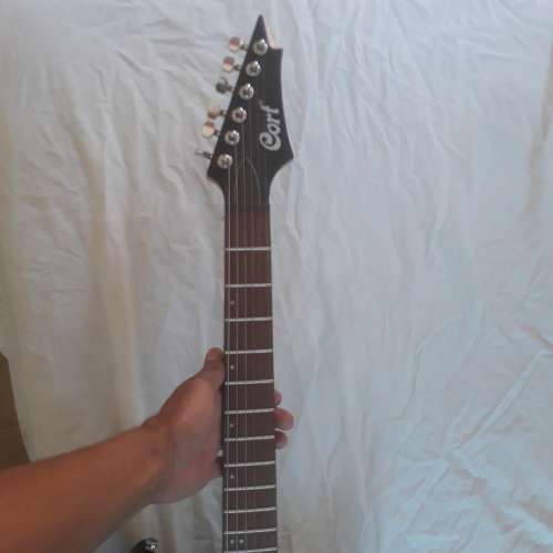 Guitar Cort X100