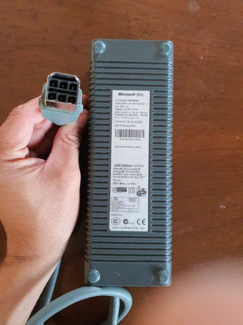 Microsoft Xbox 360 Power supply