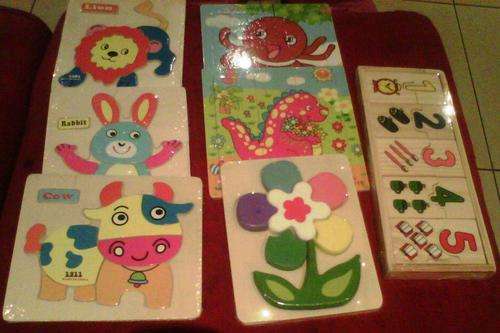 Bright Stimulating Stage 1 & Stage 2 Wooden Puzzles for your Toddler