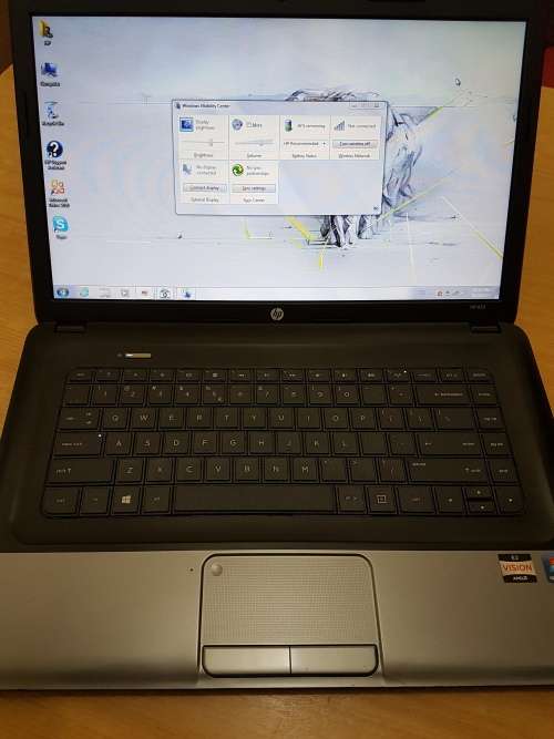 HP 655 | AMD E2-1800 APU | 4GB RAM | 320GB HDD | 15.6" LED | DVD WRITER | AMD GRAPHICS | WINDOWS 7