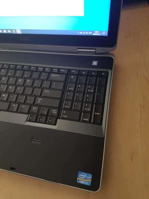 DELL LATITUDE E6530**CORE i7-3540M**12GB RAM**1TB HDD**15.6" FULL HD**NVIDIA GRAPHICS**3G**WIN10 PRO