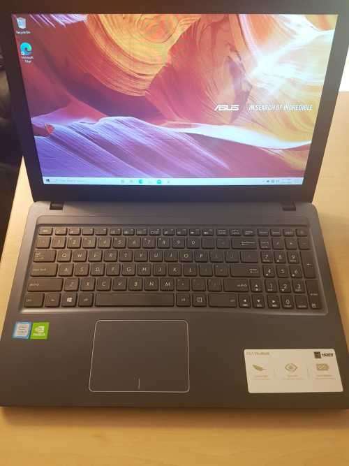 ASUS VIVOBOOK X543U**7TH GEN i7-7500U**8GB DDR4**1TB HDD**2GB NVIDIA MX110**15.6" LED**WIN10 HOME