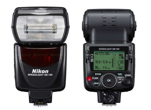 NIKON SPEEDLIGHT SB-700