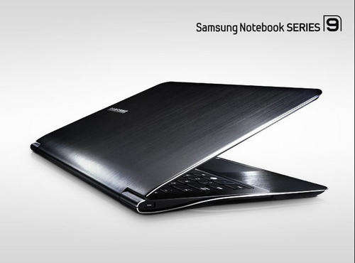 13.3" ULTRA THIN SAMSUNG SERIES 9 INTEL CORE i5-3317U, 4GB RAM, 128GB SSD, WEBCAM, WIN8