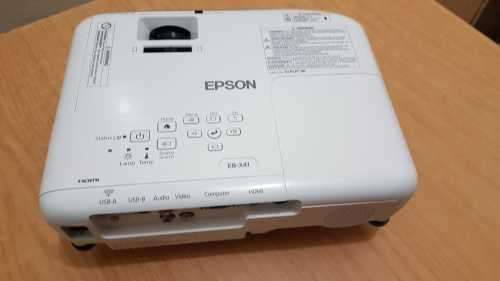 EPSON EB-X41 XGA Projector |  HDMI | VGA | WIFI