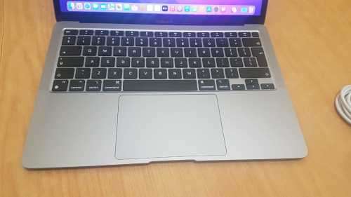 Apple MacBook Air (13-inch 2020) M1 Chip 8 core CPU 7 core GPU 8GB Memory 256GB SSD Space Grey