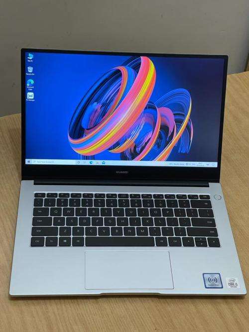 HUAWEI MATEBOOK D14 | 10TH GEN CORE i5-10210U | 8GB DDR4 | 512GB | 2GB NVIDIA MX250 | 14" FHD IPS
