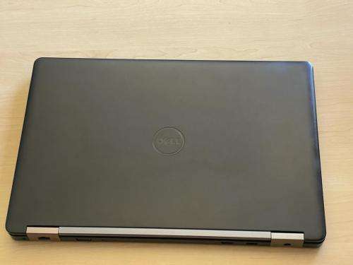 DELL PRECISION 3510**QUAD CORE i7-6700HQ**16GB DDR4**512GB SSD**2GB AMD FIREPRO GRAPHICS**15.6 LED