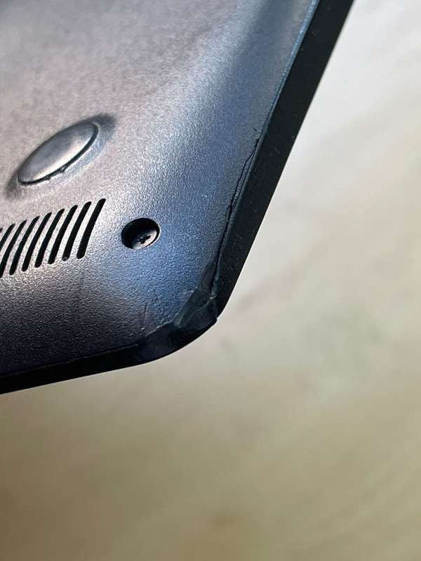 DELL LATITUDE 3490 Bottom cover