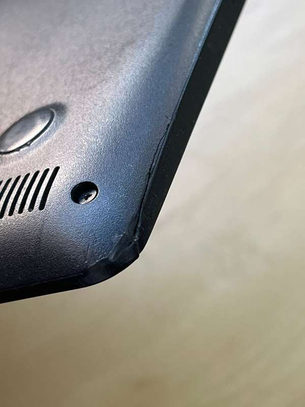 DELL LATITUDE 3490 Bottom cover