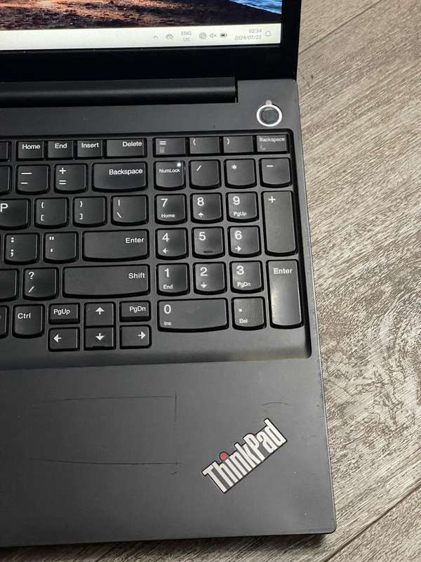 LENOVO THINKPAD E15**11TH GEN CORE i5-1135G7**8GB DDR4**512GB SSD**15.6` IPS FHD**FINGERPRINT**WIN11