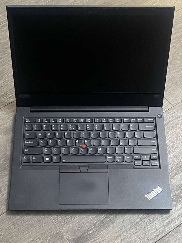 LENOVO THINKPAD E490 | 8TH GEN CORE i5-8265U | 8GB DDR4 | 256GB NVMe SSD | 14" HD | WIN1O