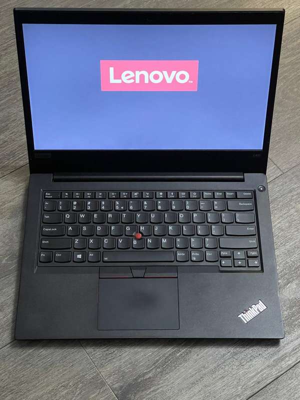 LENOVO THINKPAD E490 | 8TH GEN CORE i5-8265U | 8GB DDR4 | 256GB NVMe SSD | 14" HD | WIN1O