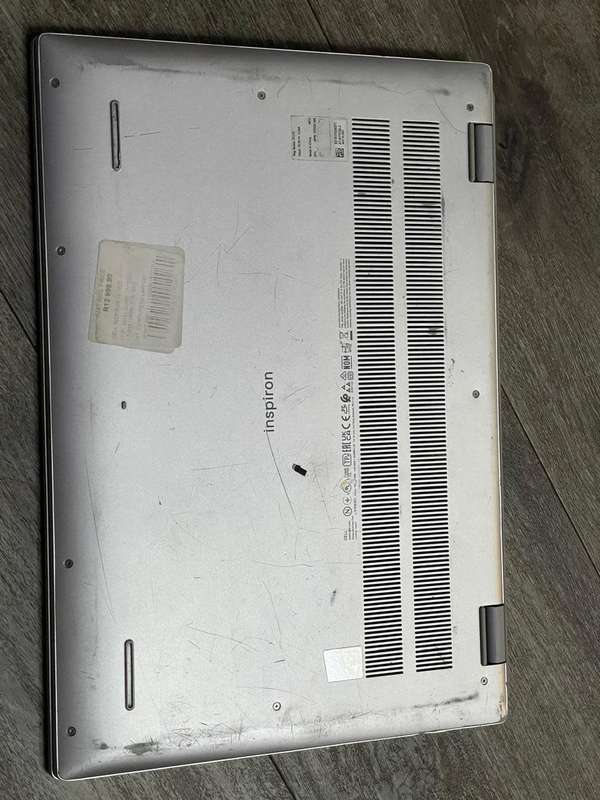 DELL INSPIRON 16 5620 | 12TH GEN CORE i7-1255U | 16GB DDR4 | 512GB SSD | 16.0` FHD 2GB NVIDIA MX570