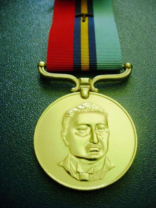 RHODESIA GENERAL SERVICE MEDAL  (COLLECTORS SET) WITH MFC EMBLEM