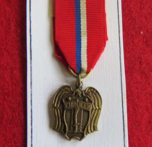 U.S.A. - PHILIPPINES LIBERATION MINIATURE MEDAL
