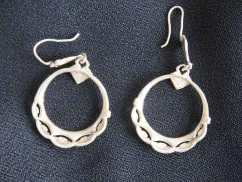 SILVER MARCASITE HOOP EARRINGS