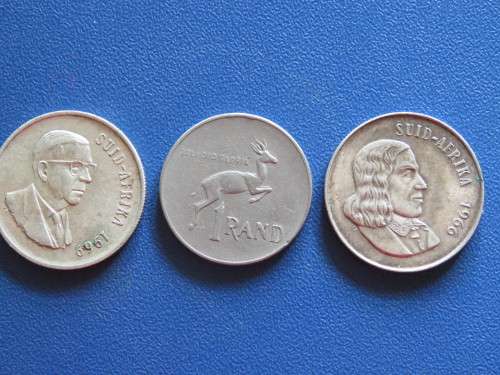 SOUTH AFRICA ONE RAND COINS x 3 - (2 x SILVER 1 x NICKEL)
