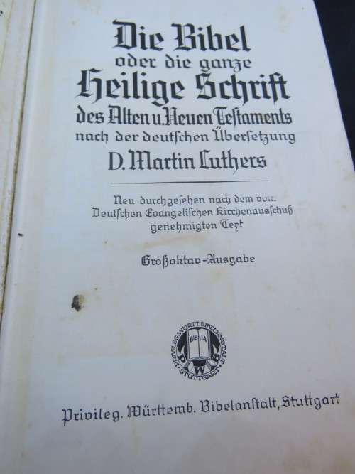 VINTAGE LUTHERAN BIBLE