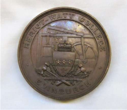 HERIOT - WATT  COLLEGE  EDINBURCH  MEDAL / MEDALLION  1898 -1899