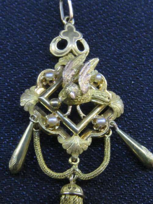 VINTAGE 18ct GOLD PENDANT