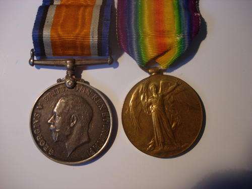 WW1 PAIR OF FULL SIZE MEDALS - NAMED