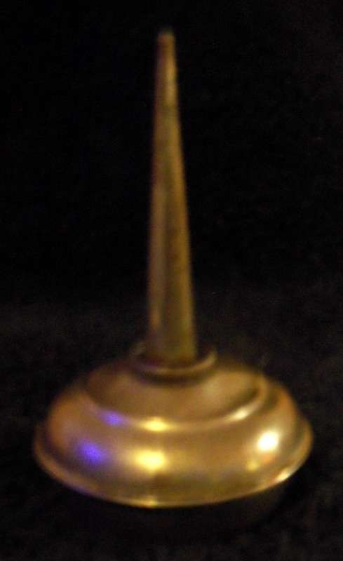 A STUNNING ANTIQUE SEWING MACHINE OIL CAN