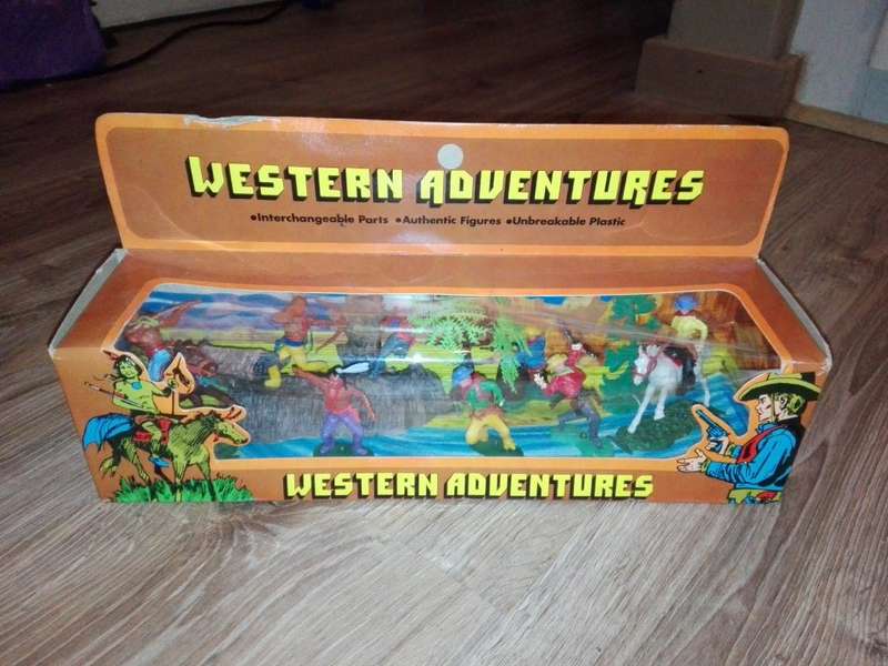 Vintage Plastic Cowboys and Indians Play Set, Boxed
