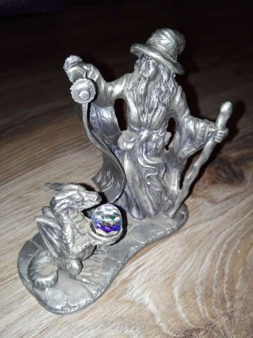 2X Contactable WAPW UK Pewter Wizards Figures