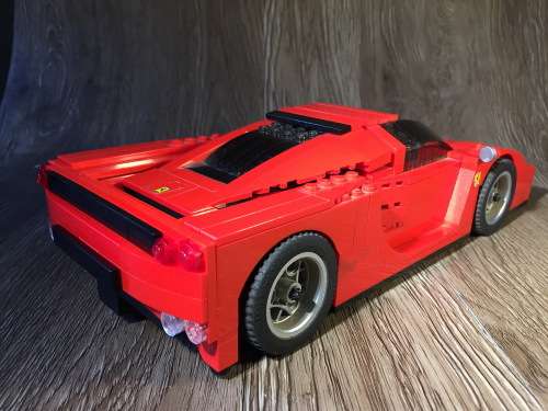 Original LEGO Enzo Ferari 1/17 Scale no. 8652