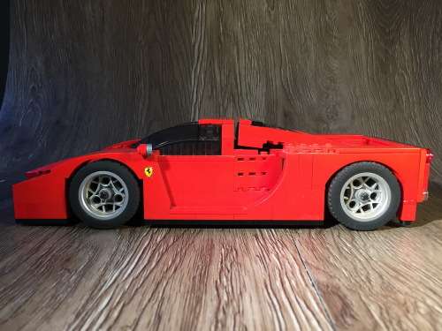 Original LEGO Enzo Ferari 1/17 Scale no. 8652