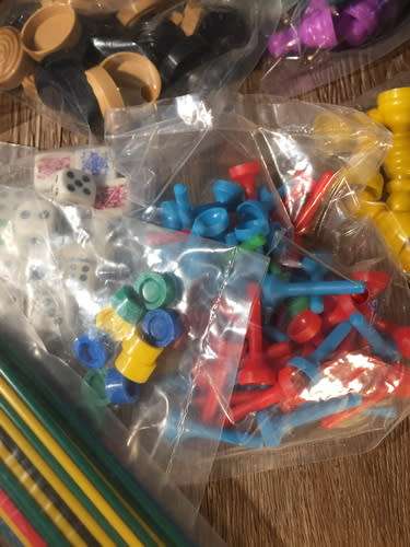 20 Super Set Games & Cribbage in Metal Tin