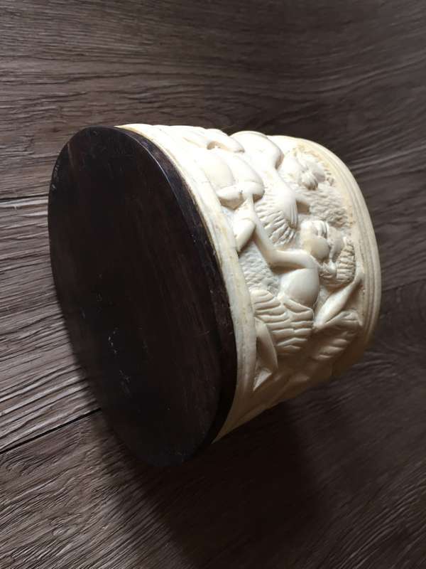 Hand Carved African Tusk/Bone Bowl