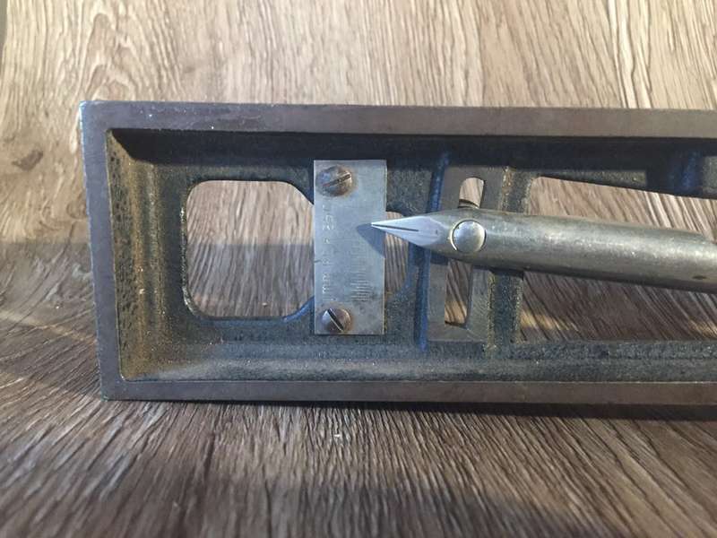 Vintage Starrett 132 Cast Iron Precision Adjustable Level