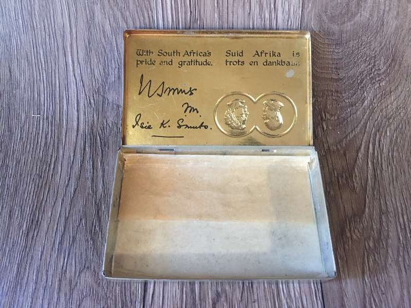 WWII 1941 Christmas Springbok Cigarette Tin.