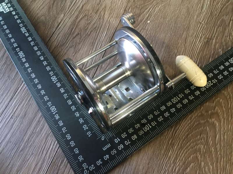 Vintage Penn Longbeach 67 USA Reel (Working)